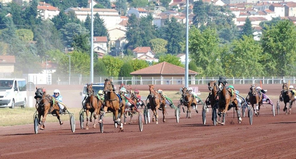 L'Hippodrome Joseph Desjoyaux, à Saint-Galmier, dans la Loire, vient d'être labellisé EquuRES