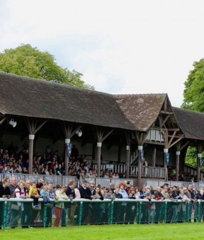 L’ Hippodrome d’Evreux – Navarre vient d’être labellisé EquuRES-Hippodrome à l’échelon Engagement.