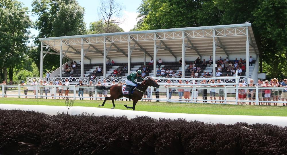 L'hippodrome de Vittel, dans les Vosges, se labellise EquuRES à l'échelon Engagement