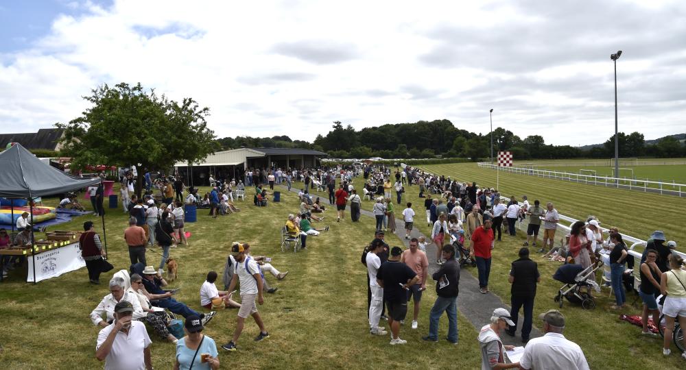 L'hippodrome de Savigny sur Braye renouvelle sa labellisation EquuRES