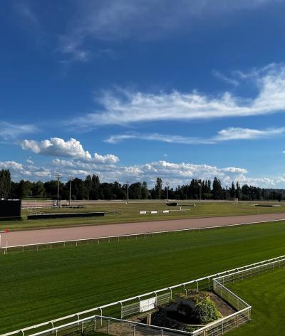 L'hippodrome de Vichy s'engage en faveur du bien-être animal et de l'environnement en se labellisant EquuRES