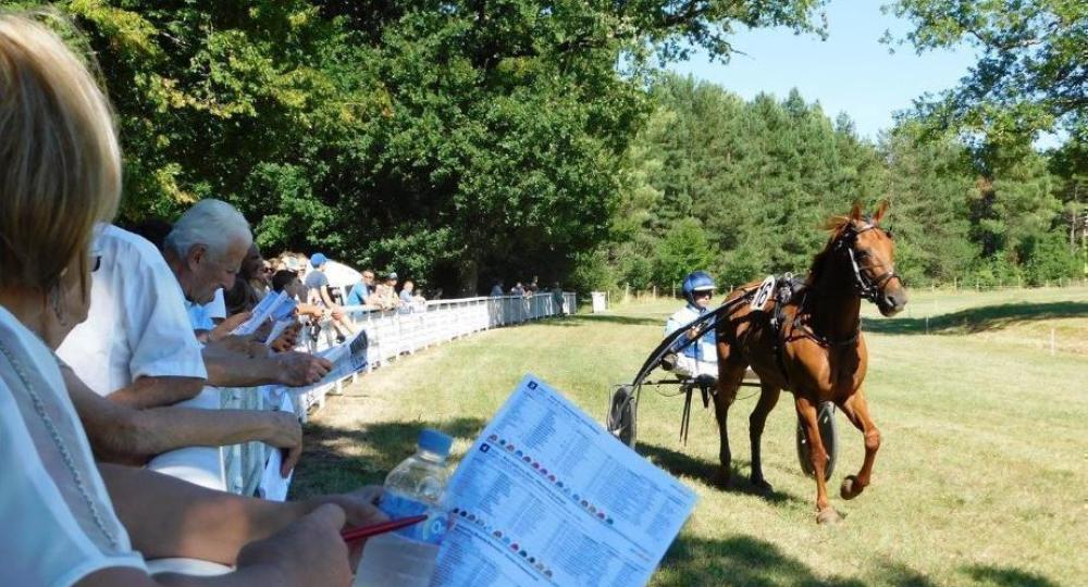 L'hippodrome de Bouilhaguet, en Nouvelle - Aquitaine, se labellise EquuRES à l'échelon Engagement