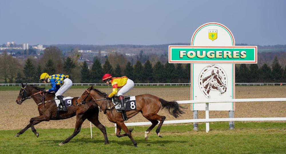 L'hippodrome de Fougères se labellise EquuRES au niveau Engagement