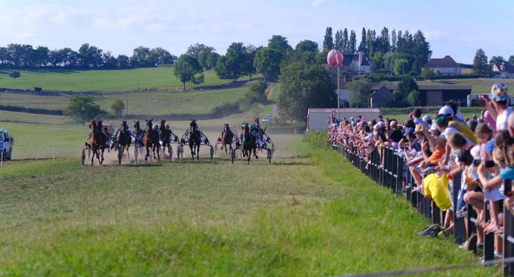 L’hippodrome de la Clayette, dans la Saône-et-Loire, s'engage en faveur du bien être et de l'environnement