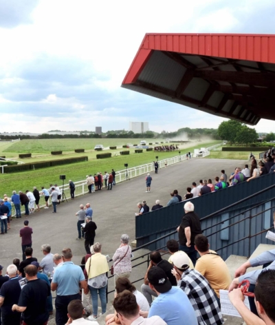 L'Hippodrome de Loudéac obtient sa labellisation EquuRES Hippodrome à l'échelon Engagement !