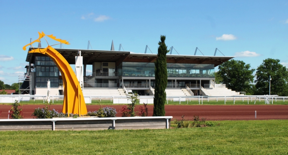 L'Hippodrome de Lignières en Berry s'engage en faveur du bien-être et de l'environnement !