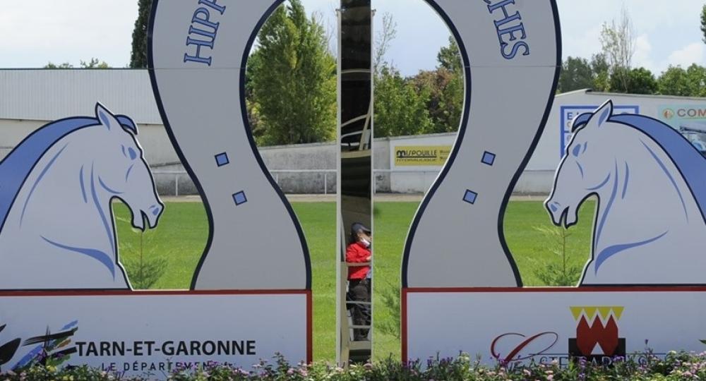 L'hippodrome de Castelsarrasin, dans le Tarn-et-Garonne, est labellisé EquuRES