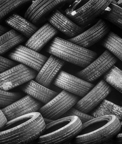 Quel est l’impact des pneus usagés sur l’environnement ? Comment les recycler ?