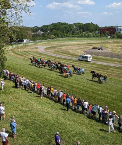 L'hippodrome de Savenay, en Loire-Atlantique, s'engage pour le bien-être animal et l'environnement avec EquuRES