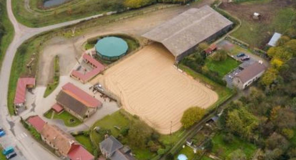 Le centre équestre le Picotin à Saint-Lô labellisé EquuRES